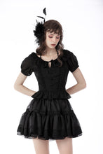 Load image into Gallery viewer, Black lolita girl frilly top IW091