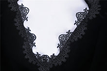 Load image into Gallery viewer, Elegant gothic velvet and lace jacket JW189 - Gothlolibeauty