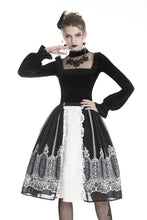 Load image into Gallery viewer, Black gothic lolita cute T-shirt  TW218 - Gothlolibeauty